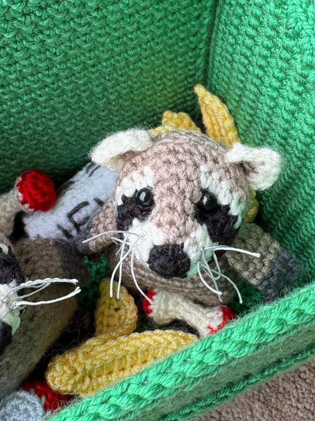 dumpster raccoon crochet pattern dumpster raccoon crochet pattern