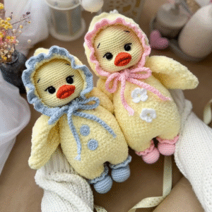 Home crochet chick amigurumi pattern
