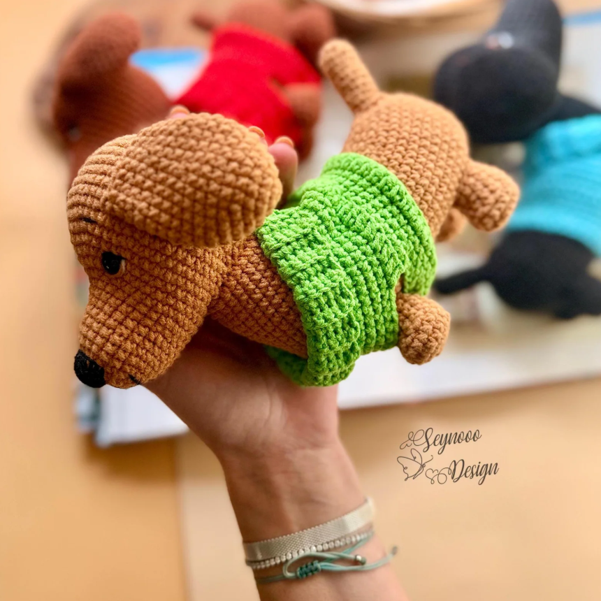 crochet dachshund in sweater pattern crochet dachshund in sweater pattern