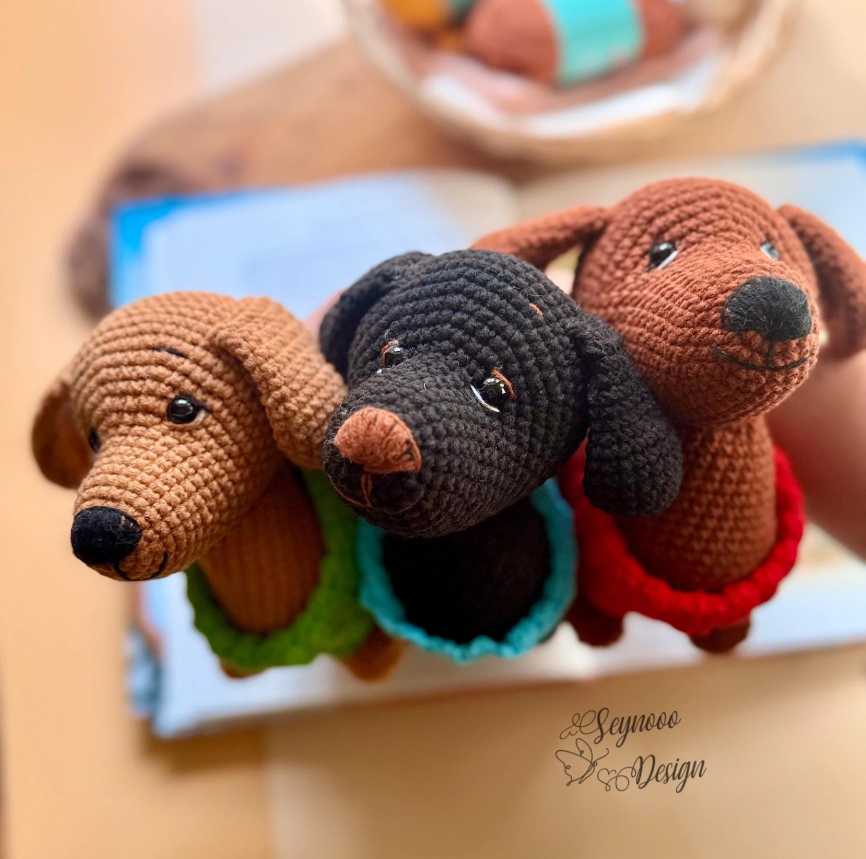 crochet dachshund in sweater pattern crochet dachshund in sweater pattern